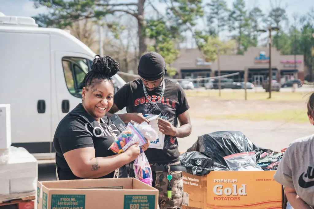 Volunteer with Grace Klein Community: Strengthening Lives and Building Community Together
